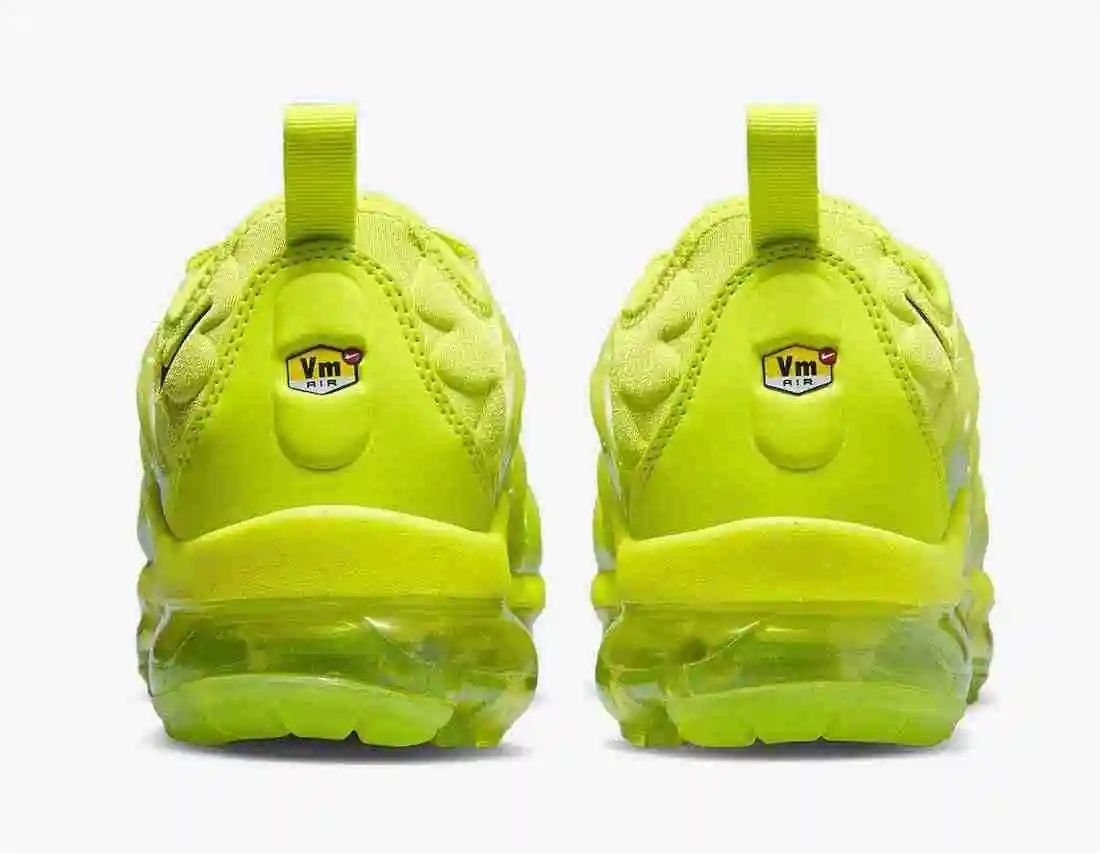Nike-Air-VaporMax-Plus-Volt-Tennis-Ball-DX1784-300-Release-Date-5.webp