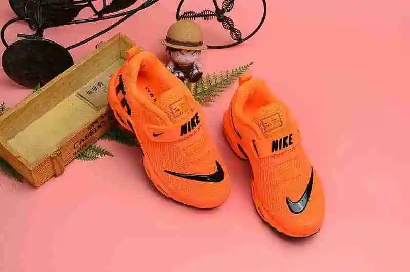 耐克 Nike Mercurial Air Max Plus Tn 滴塑童鞋 桔黑28-35 (5).webp