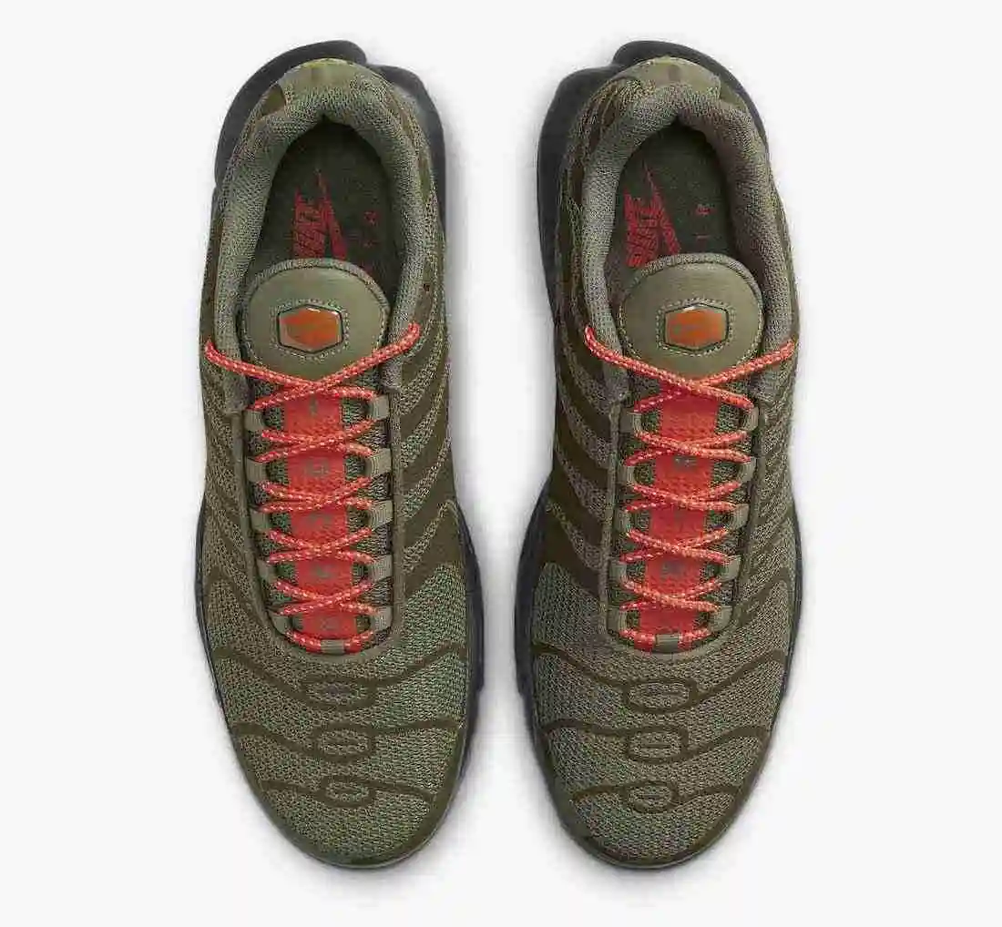 Nike Air Max Plus “Olive Reflective”DN7997-200 40-46 (5).webp