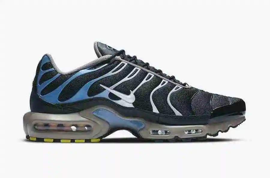 Nike-Air-Max-Plus-CT1097-002-Release-Date-2.webp