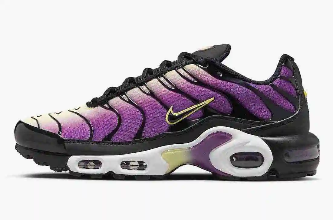 Nike-Air-Max-Plus-FN3485-001-Release-Date.webp