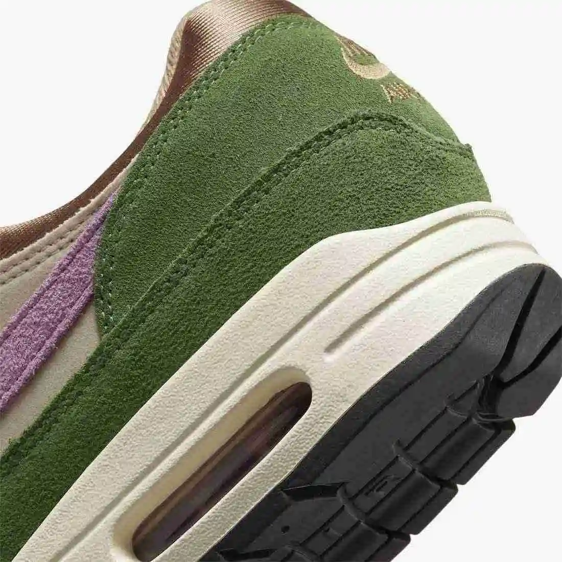 Nike-Air-Max-1-Treeline-Skunk-DR9773-300-Release-Date-7.webp
