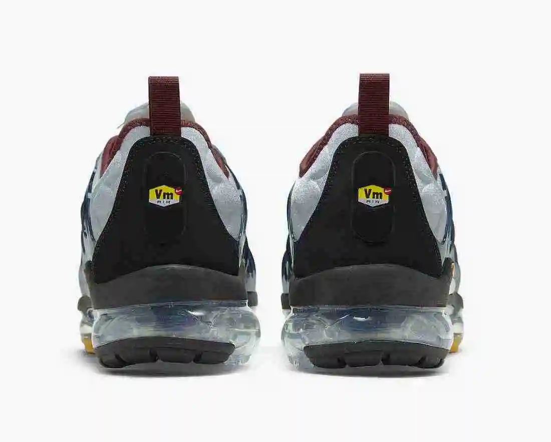 Nike-Air-VaporMax-Plus-DJ2737-001-Release-Date-3.webp