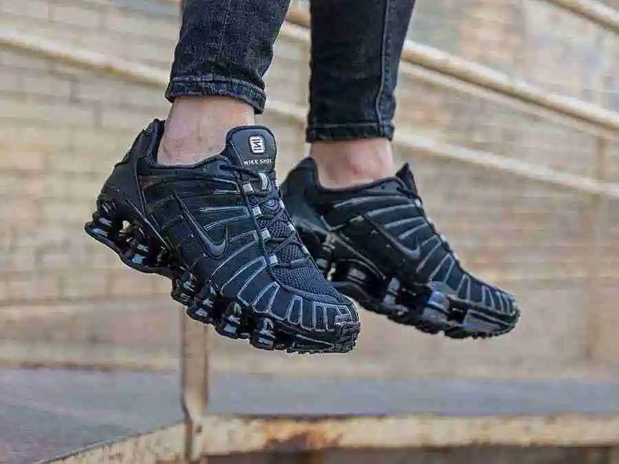 NIKE-SHOX-TL-BLACK-BV1127-001 (1).webp