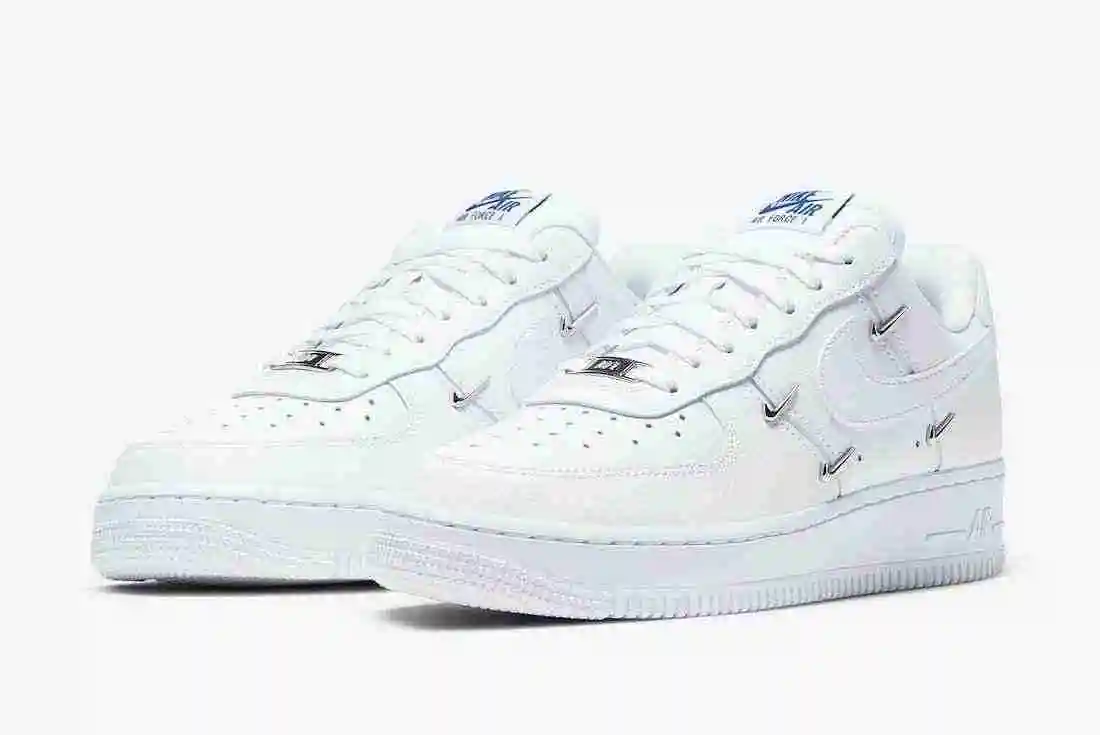 Nike-Air-Force-1-LX-CT1990-100-Release-Date-4.webp