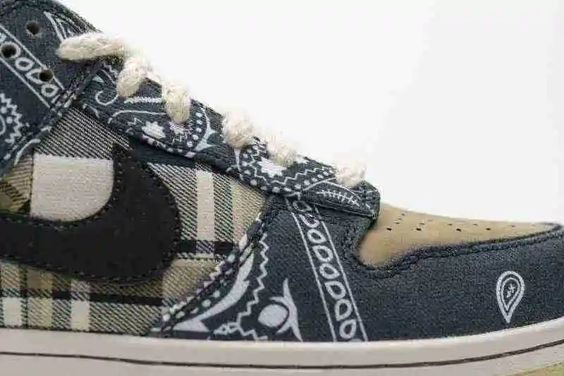 CT5053-001 Travis Scott x Nike SB Dunk  (22).webp