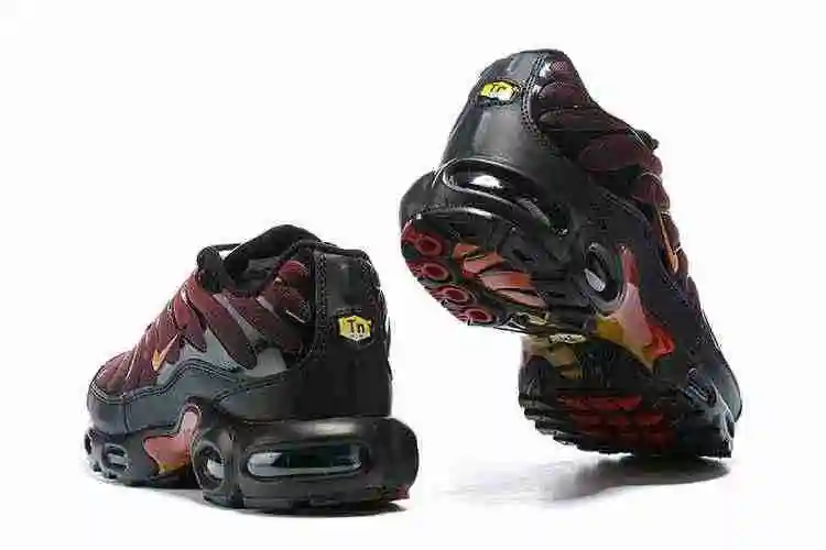 Nike Air Max Plus TN Magma Pack CV1636-002 40-46 (2).webp