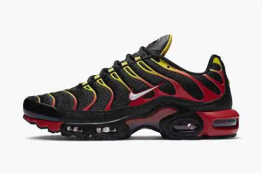 Nike-Air-Max-Plus-CZ9270-001-Release-Date (1).webp