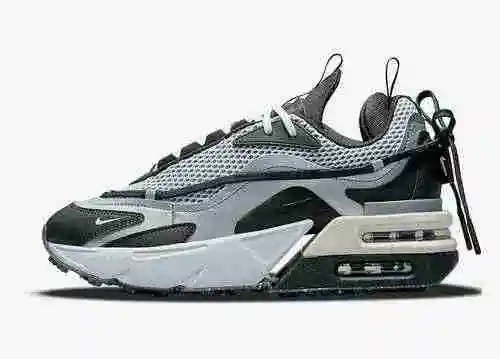 Nike Air Max Furyosa DC7350-001 36-45 con media talla