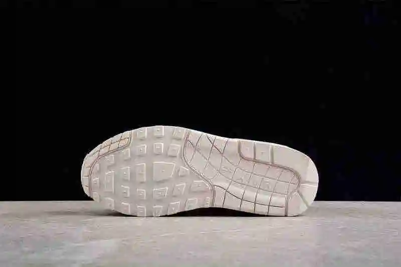 Nike Air Max 1 “Ironstone”DZ4494-100 36-47 带半码 (5).webp