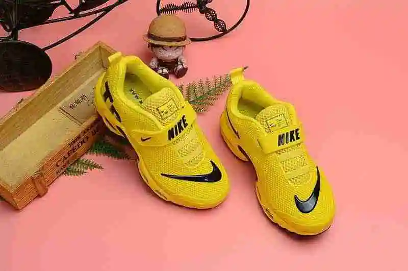 耐克 Nike Mercurial Air Max Plus Tn 滴塑童鞋 黄28-35 (4).webp