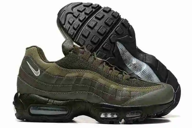 Nike Air Max 95 “Olive Reflective”DZ4511-300 40-46 (3).webp