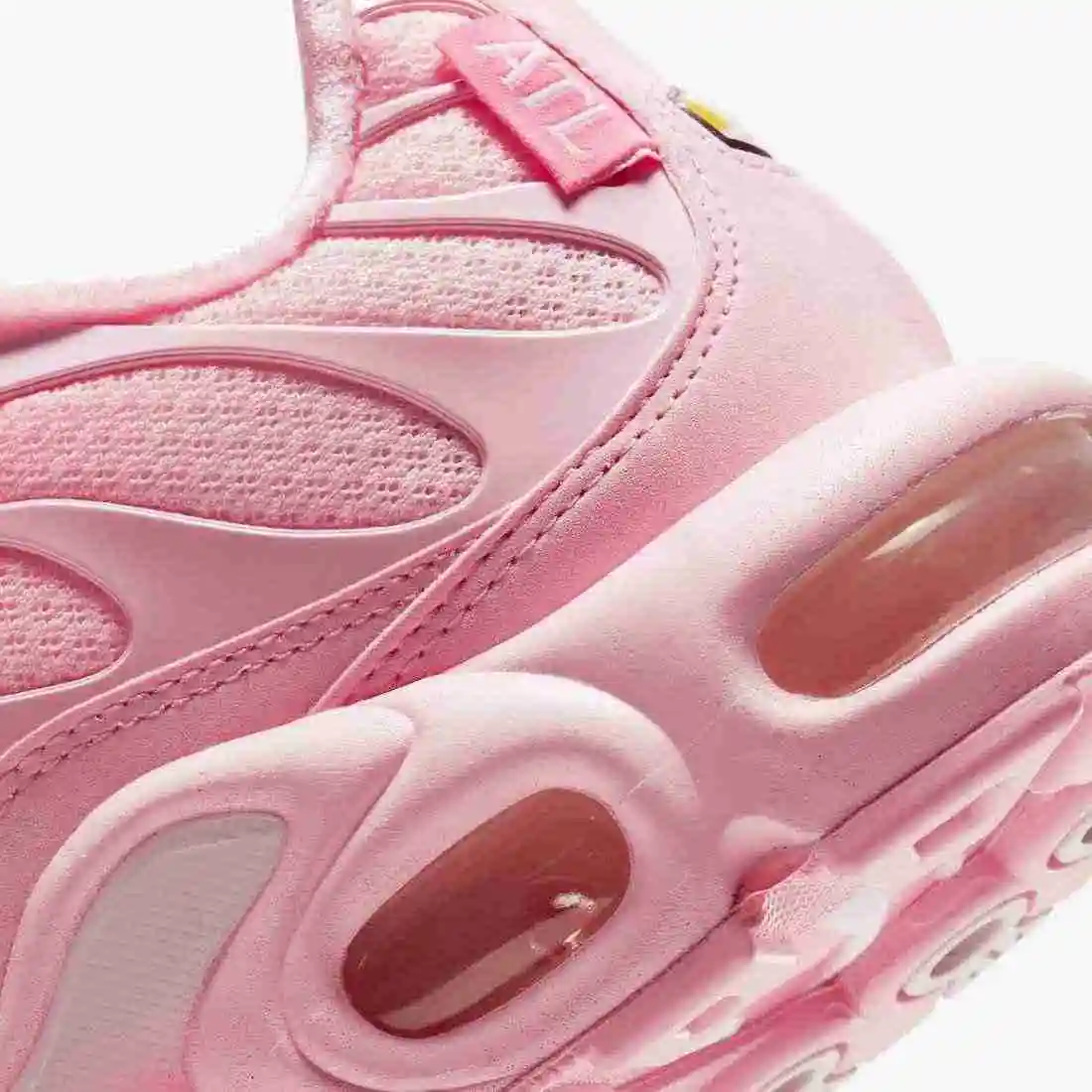 Nike-Air-Max-Plus-Atlanta-DH0155-600-Release-Date-7.webp