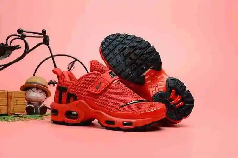 耐克 Nike Mercurial Air Max Plus Tn 滴塑童鞋 童鞋 红28-35 (1).webp