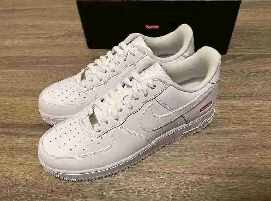 Supreme-Nike-Air-Force-1-White-CU9225-100-Release-Date-1.webp
