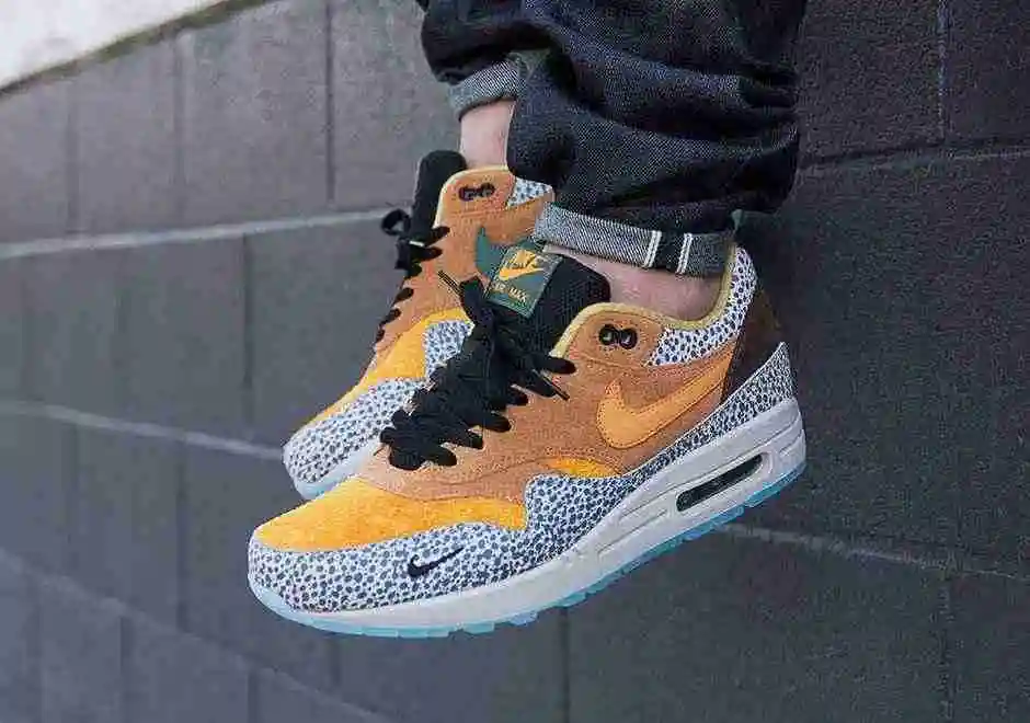 nike-air-max-1-safari-on-feet-3.webp