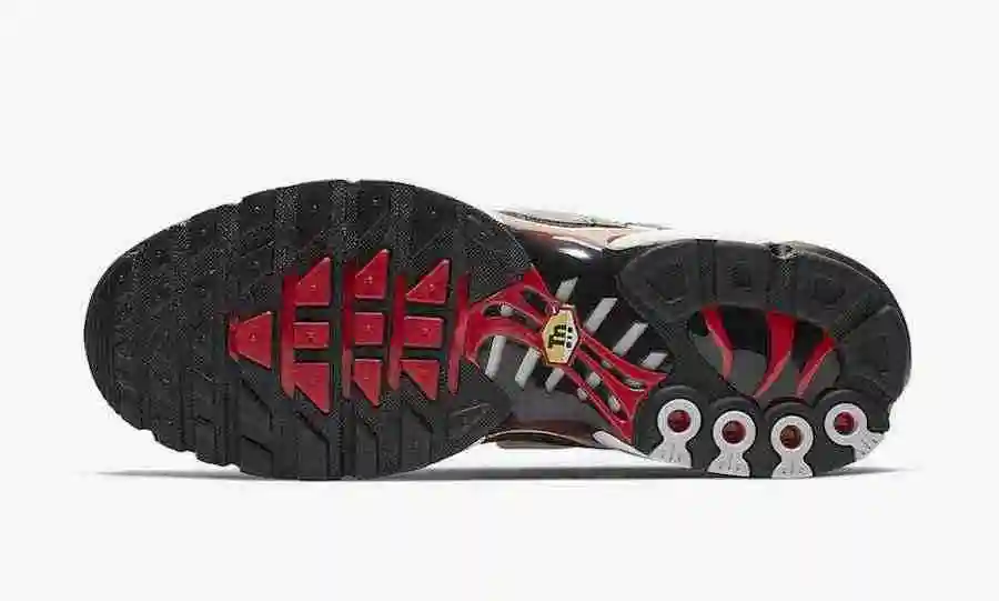 Nike-Air-Max-Plus-Graphic-Paper-CK9392-100-Release-Date-1.webp