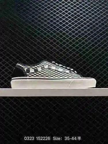 30000 Zapatos de tabla para hombre y mujer de la serie Surfing de la marca VANS X Mami Wata Co VN7R2