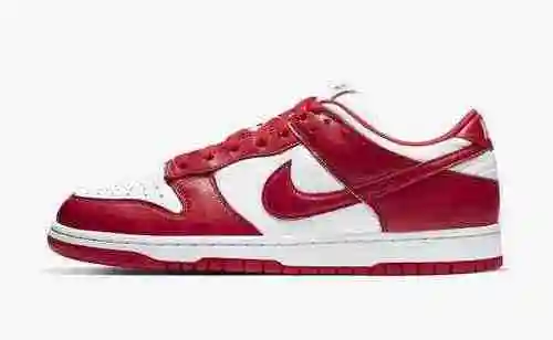 Nike Dunk Low SP "University Red" CU1727-100 36-45 con media talla