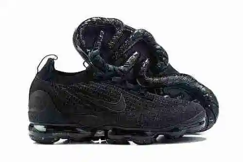 Nike Air VaporMax 2021 "Triple Black" DH4084-001 36-45 con media talla