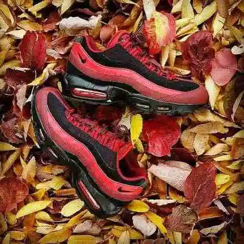 Nike Air Max 95 Esencial Negro Rojo 749766-600 40-46