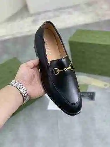 Código de zapato de hombre GUCCI: 0618B60 Talla: 38-44