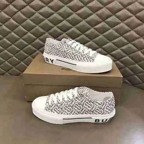 Zapato Burberry Hombre Código: 0216B40 Talla: 38-44 (45 personalizados sin devolución ni cambio)