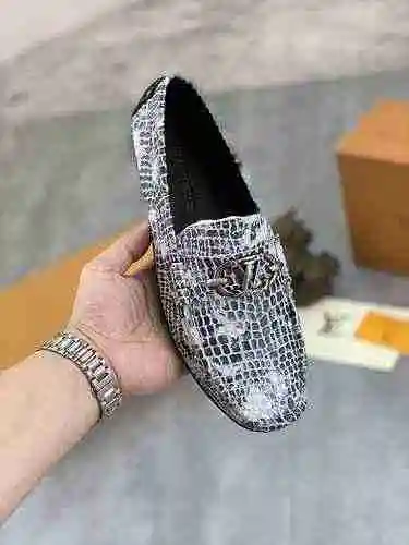 Código de zapato LV para hombre: 0521B10 Talla: 38-44 (45 se puede personalizar)