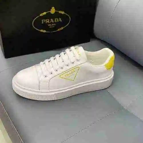 Zapato Prada Hombre Código: 0520B40 Talla: 38-44