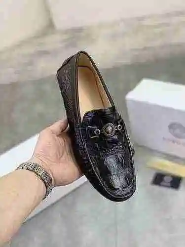 Zapato Versace Hombre Código: 0521B20 Talla: 38-44 (45 personalizados sin devolución ni cambio)