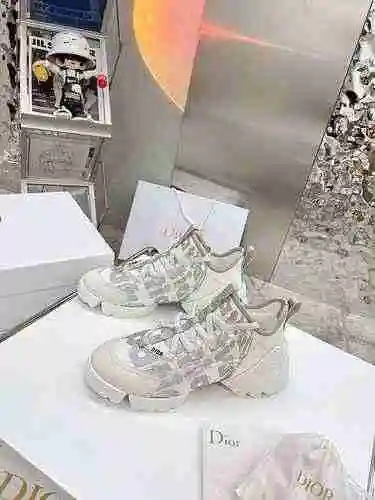 Código de estilo de pareja Dior: 0423C20 Tamaño: 35-45