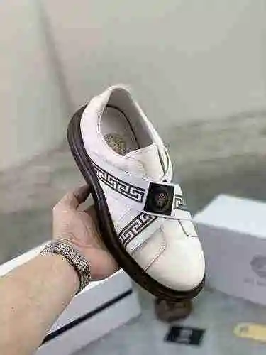 Zapato Versace Hombre Código: 0510B50 Talla: 38-44