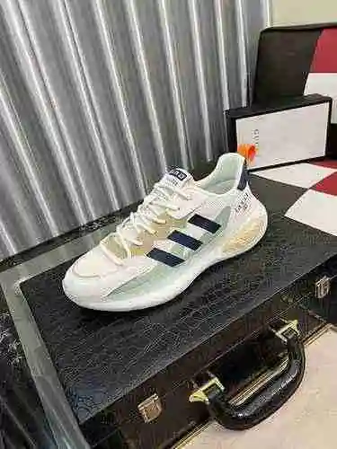 Código de zapato de hombre GUCCI: 0528B50 Talla: 38-44