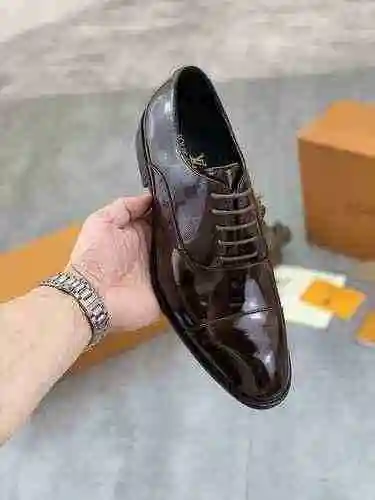Código de zapato LV para hombre: 0521B60 Talla: 38-44 (45 se puede personalizar)
