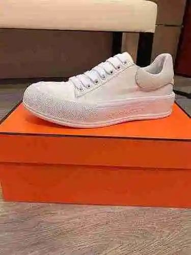 1245220 Los últimos zapatos casuales de McQueen para parejas 35-44