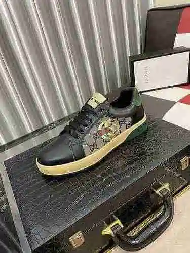 Zapato GUCCI Hombre Código: 0608B30 Talla: 38-44