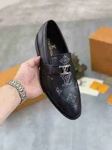 Código de zapato LV para hombre: 0521B60 Talla: 38-44 (45 se puede personalizar)