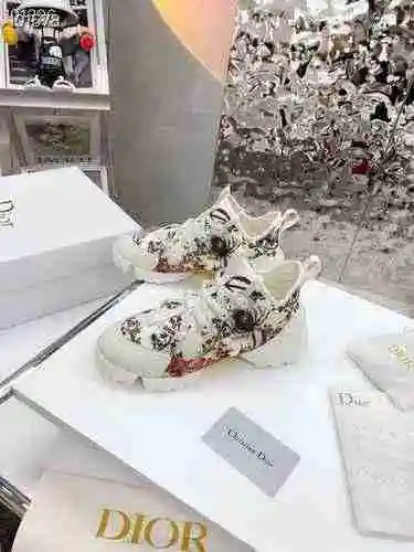 Código de estilo de pareja Dior: 0423B80 Tamaño: 35-45