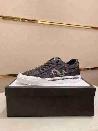 Código de zapato de hombre GUCCI: 0525B50 Talla: 38-44