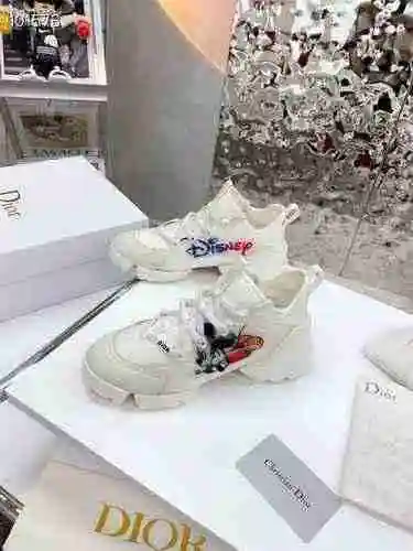 Código de estilo de pareja Dior: 0423B80 Tamaño: 35-45