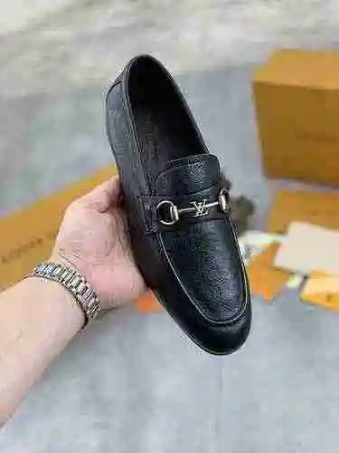 Zapato LV Hombre Código: 0521C40 Talla: 38-44 (45 personalizados sin devolución ni cambio)