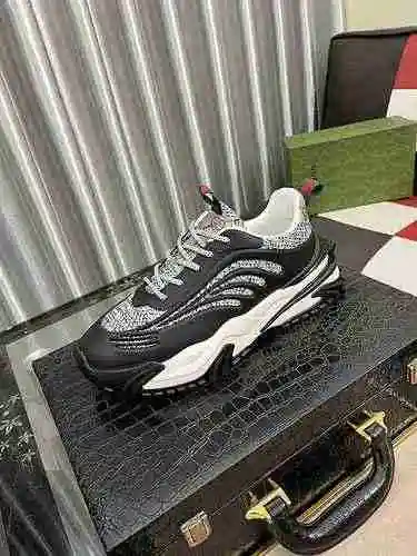 Código de zapato de hombre GUCCI: 0528B60 Talla: 38-44