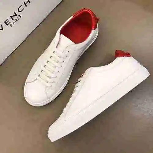 Código de pareja de Givenchy: 0216B30 Talla: Mujer 35-39, Hombre 38-44 (45 Personalizado no reembols