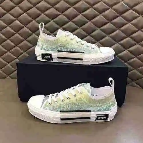 Código de estilo de pareja Dior: 0426B50 Talla: Mujer 36-39 Hombre 38-44