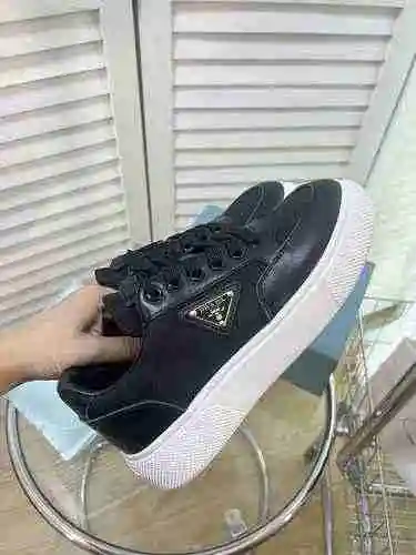 Zapato Prada Mujer Código: 0227C00 Talla: 35-39 (40 personalizados sin devolución ni cambio)