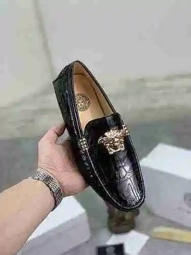 Zapato Versace Hombre Código: 0510B20 Talla: 38-45