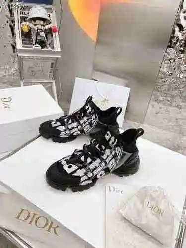 Código de estilo de pareja Dior: 0423C20 Tamaño: 35-45