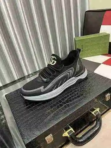 Código de zapato de hombre GUCCI: 0608B40 Talla: 38-44
