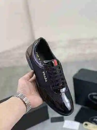 Zapato Prada Hombre Código: 0510B40 Talla: 38-44