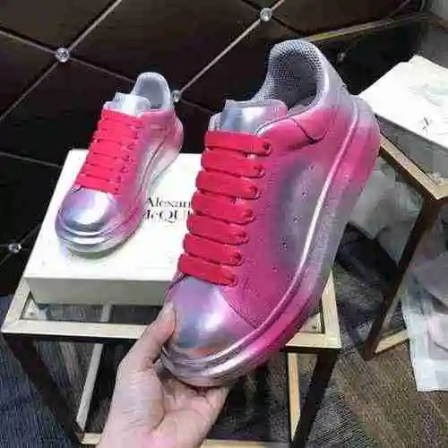 1092330 Nuevas zapatillas versátiles de la pareja McQueen 35-44
